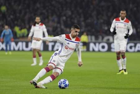 对球场纪律 对球场纪律